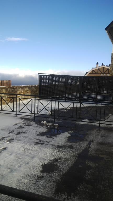 Apartamento Edificio Serraneu. Sierra Nevada. Granada Kamer foto
