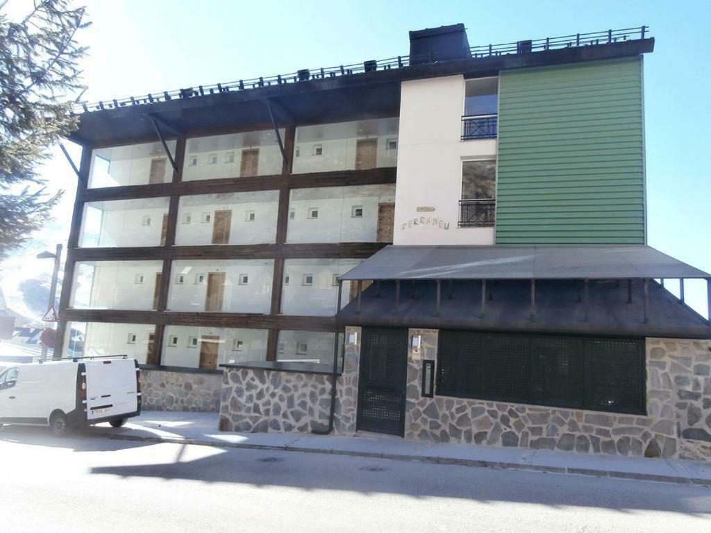 Apartamento Edificio Serraneu. Sierra Nevada. Granada Buitenkant foto